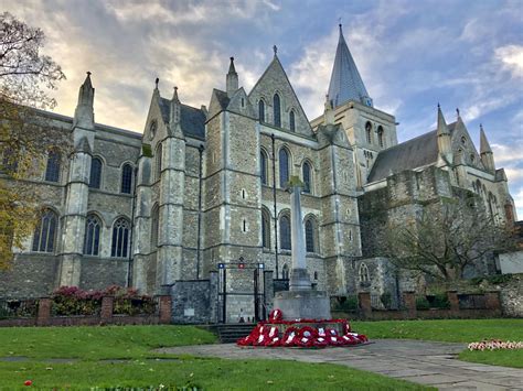 Rochester Cathedral - Kent, UK. Grade 1 Listed Building. : r ...