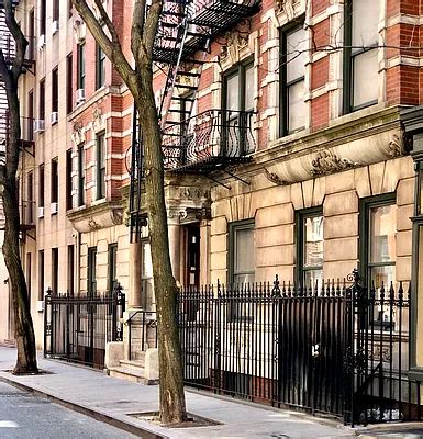 200 Waverly Pl. in West Village : Sales, Rentals, Floorplans | StreetEasy