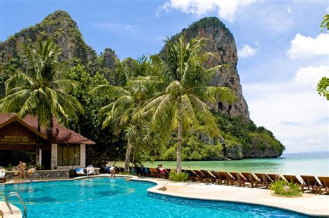 Railay Beach, The Tropical Paradise in Thailand - Traveldigg.com