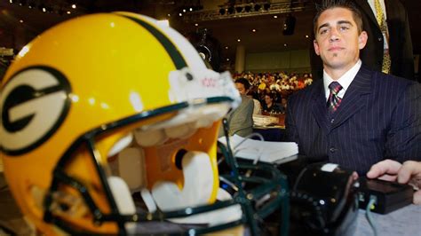 21 Teams Pass on Aaron Rodgers at the 2005 NFL Draft - YouTube