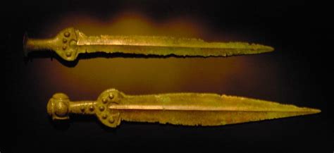 Ancient History of Swords in the Bronze Age - NYK Daily