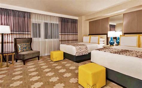 Caesars Palace Rooms & Suites | Photos & Info | Las Vegas Hotels