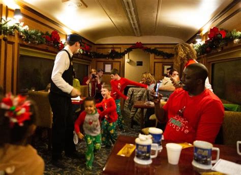 Celebrate the Christmas Holidays in the Smoky Mountains on the Polar ...