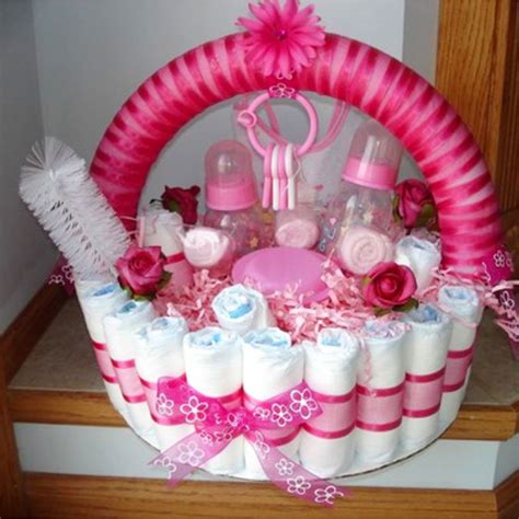 Cheap & Unique Baby Shower Gift & Basket Ideas You Can DIY or Buy in ...