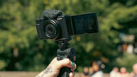 Sony announced another vlogging camera: ZV-1F - Photo Rumors