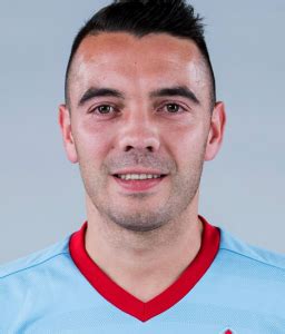 Iago Aspas Bio, Net Worth, Age, Current Team, Position, Salary, Stats, Awards, Wife, Height, Parents