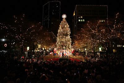 Family Fun at the Fort Worth Parade of Lights