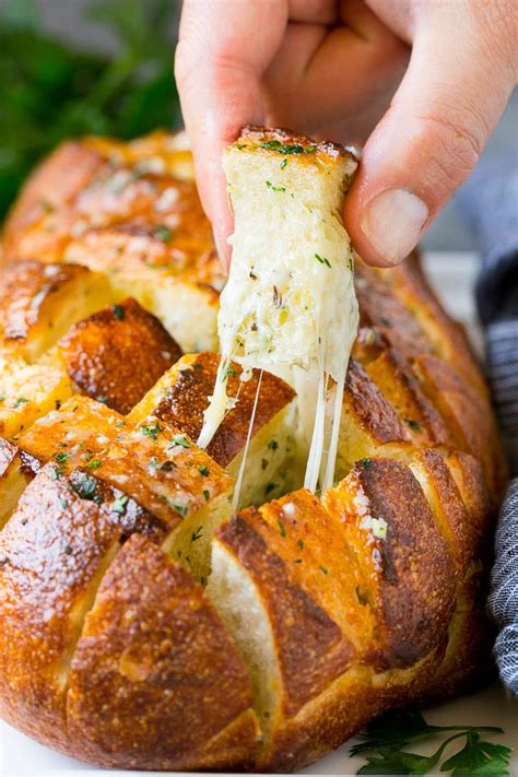 Cheesy Pull Apart Bread - Dinner at the Zoo