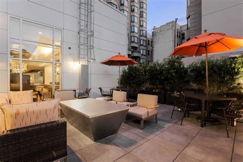 Hotels Near UCSF Photos | Courtyard San Francisco Union Square