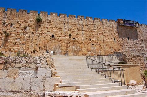 Southern Steps Temple Mount Jerusalem / Jerusalem - Southern Wall & Steps - The temple mount is ...