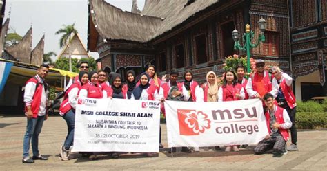 Alumni in MSU College Shah Alam's Nusantara GLP