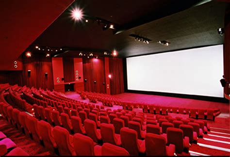 5 Best Cinemas in Singapore for Blockbusters and More