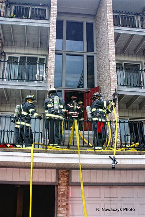 apartment building fire « chicagoareafire.com