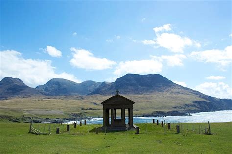 A tiny remote island in Scotland’s Inner Hebrides is looking for new ...