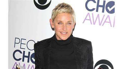 Ellen Degeneres' father has died - 8days