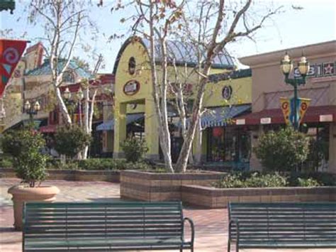 Shops at Riverpark Pictures - Fresno riverpark shopping center