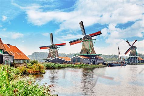 25 Best Things to Do in The Netherlands - The Crazy Tourist