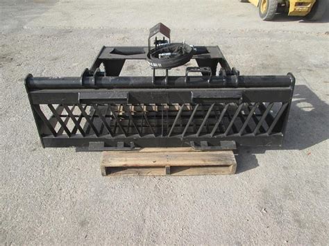 New New 74" Heavy Duty Skid Steer Grapple Rake for Sale in Bra...