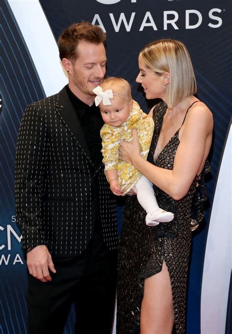 Tyler Hubbard With His Daughter at the CMA Awards 2018 | POPSUGAR Celebrity Photo 4