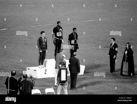 1968 olympic games tommie smith hi-res stock photography and images - Alamy