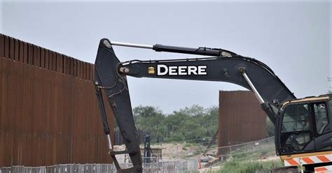 REPORT: Texas Border Wall Construction May Begin This Week