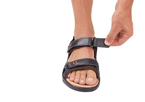 OrthoFeet Cambria Men's Sandals Heel Strap - Free Shipping