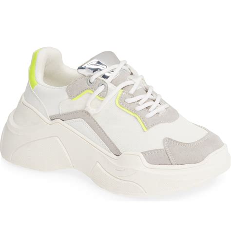 12 Chunky White Sneakers Under $100 That You'll Want To Pair With ...