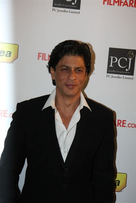 King Khan Shah Rukh Khan SRK at Filmfare Awards 2012 Nominations Party 2 : rediff bollywood ...