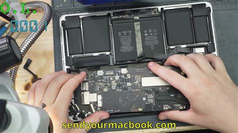 A1502 Macbook Pro logic board repair, 820-4924 - YouTube