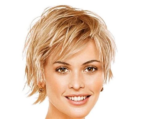 20 Photos Short Hairstyles for High Forehead