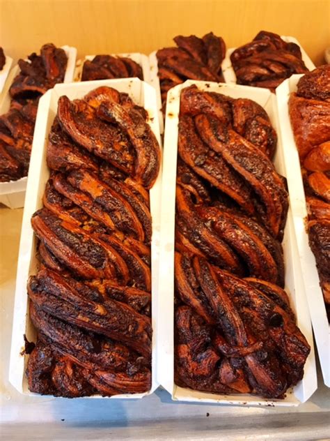 BREADS BAKERY BABKA