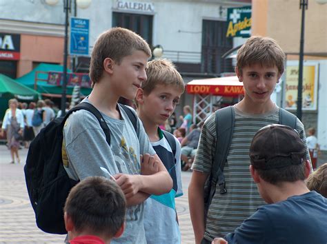 File:Polish teenagers.jpg