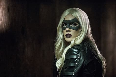 Katie Cassidy Reveals Her Choice For Movie Black Canary | GreenArrowTV