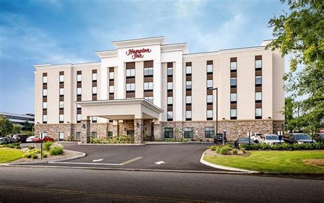 HAMPTON INN PARAMUS $115 ($̶1̶5̶0̶) - Updated 2022 Prices & Hotel ...