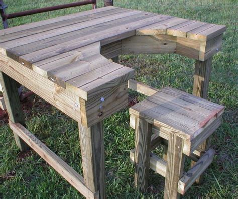 Shooting Bench - WoodWorking Projects & Plans