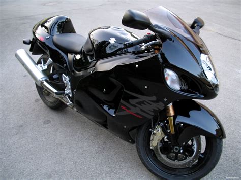 SUZUKI HAYABUSA - Review and photos