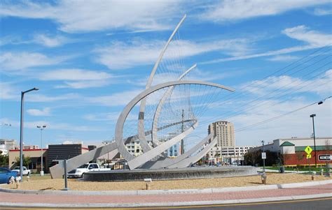 Is "The Wave" a sculpture to love? Weigh in on local public monuments - GMF+ Architects - House ...