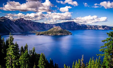 Discover How Polluted Crater Lake Really Is - A-Z Animals