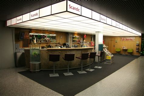 Scandic hotel reception desk | Simbe90 | Flickr