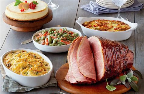 8 Best Thanksgiving Delivery Meals 2021 | Well+Good