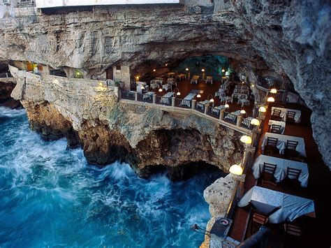 Is This the Most Romantic Restaurant in the World? - Condé Nast Traveler