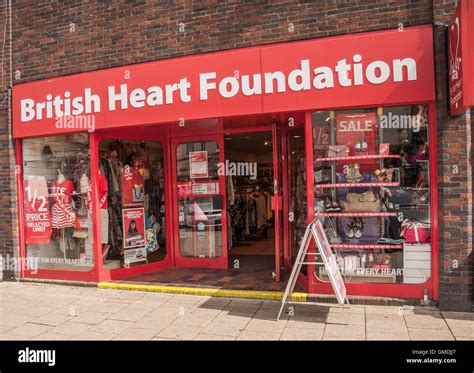 British Heart Foundation charity shop in Northallerton,North Yorkshire Stock Photo - Alamy