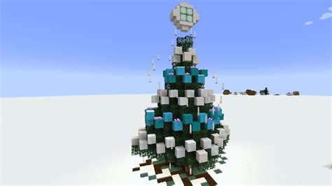 How to Make a Christmas Tree in Minecraft | DiamondLobby