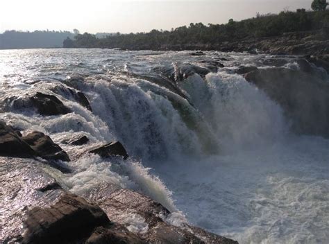 Dhuandhar Falls Jabalpur, Entry Fee, Timings, Things to do