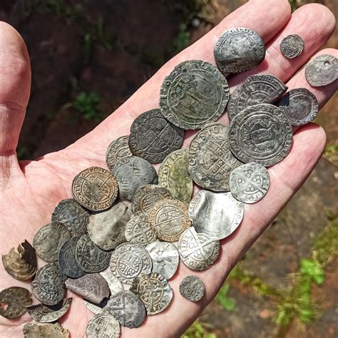 A handful of history! My silver hammered coins dug up over the last few years. : metaldetecting