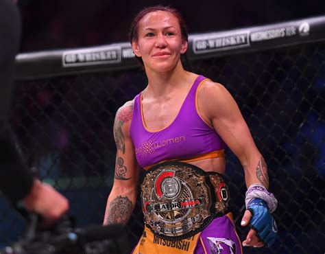 Bellator champ Cris Cyborg wins title 10 years after her first