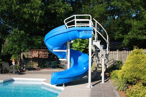 Residential Water Slides | Aquatic Mechanical Engineering (800) 766-5259