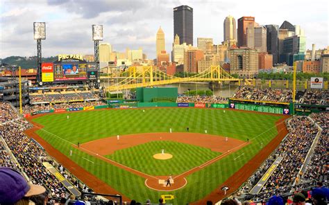 Pittsburgh Pirates - Stadium Dude