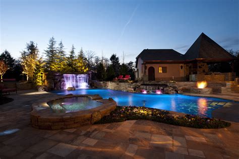 9 Types of Pool Lights: Choose the Right Light for Your Pool