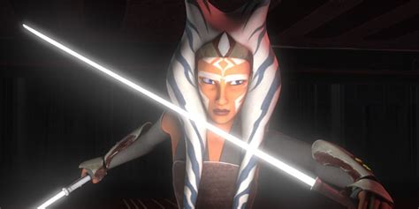 Star Wars: Why Ahsoka Tano Had WHITE Lightsabers (& What They Mean)